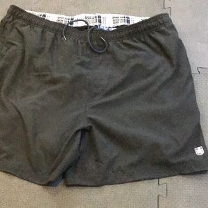 Men’s swim trunk
